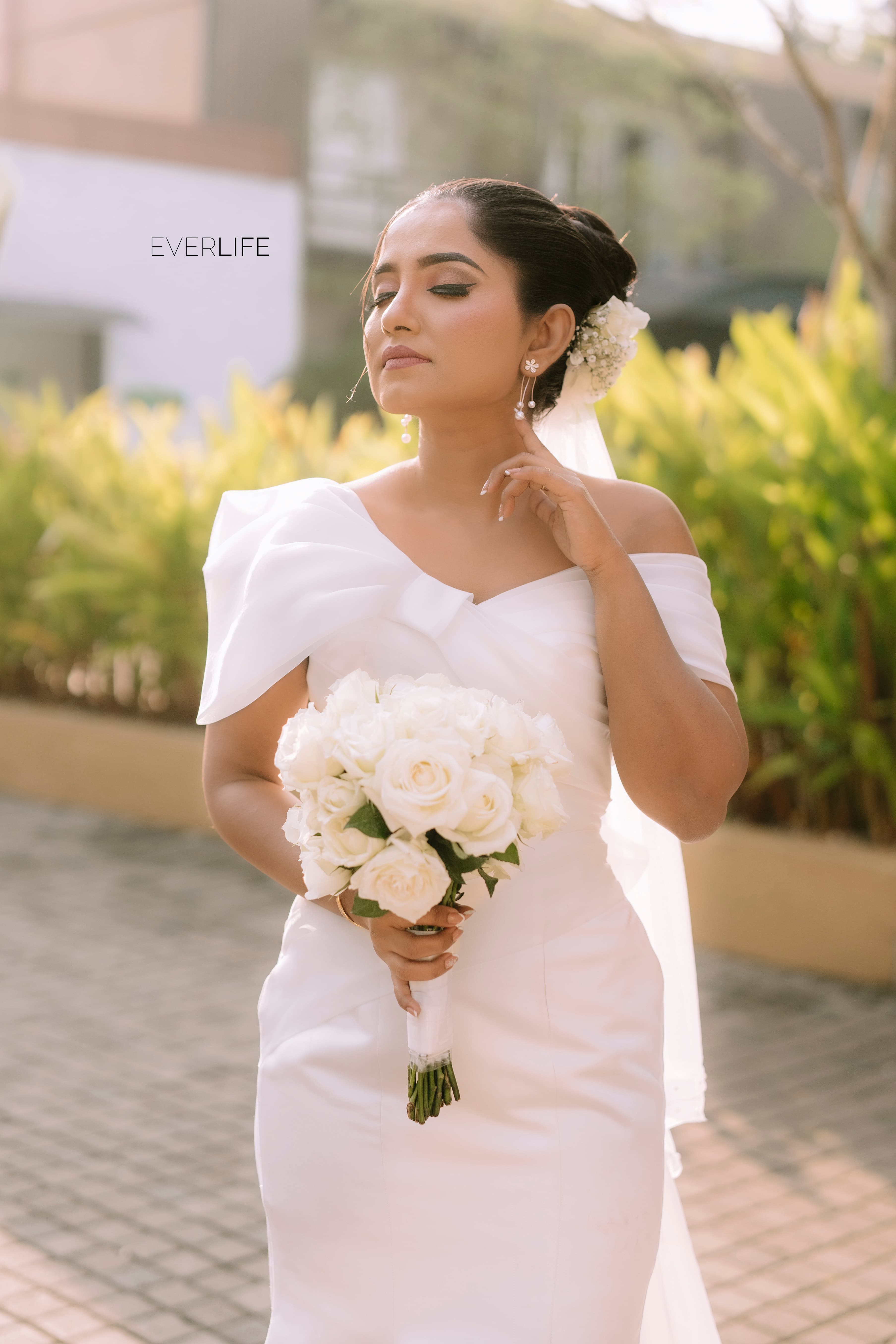 Ayesha & Chathuranga photo 14
