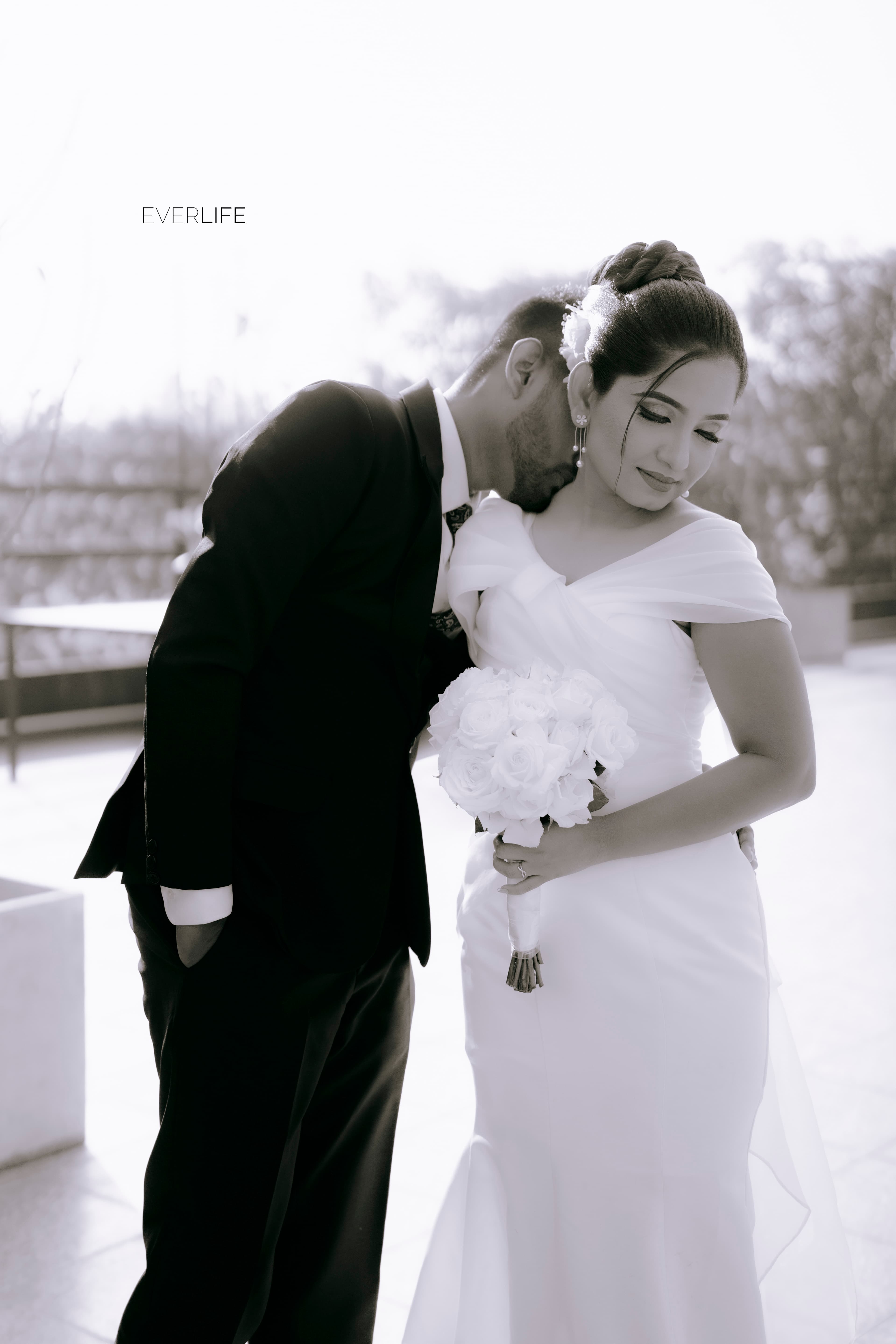 Ayesha & Chathuranga photo 16